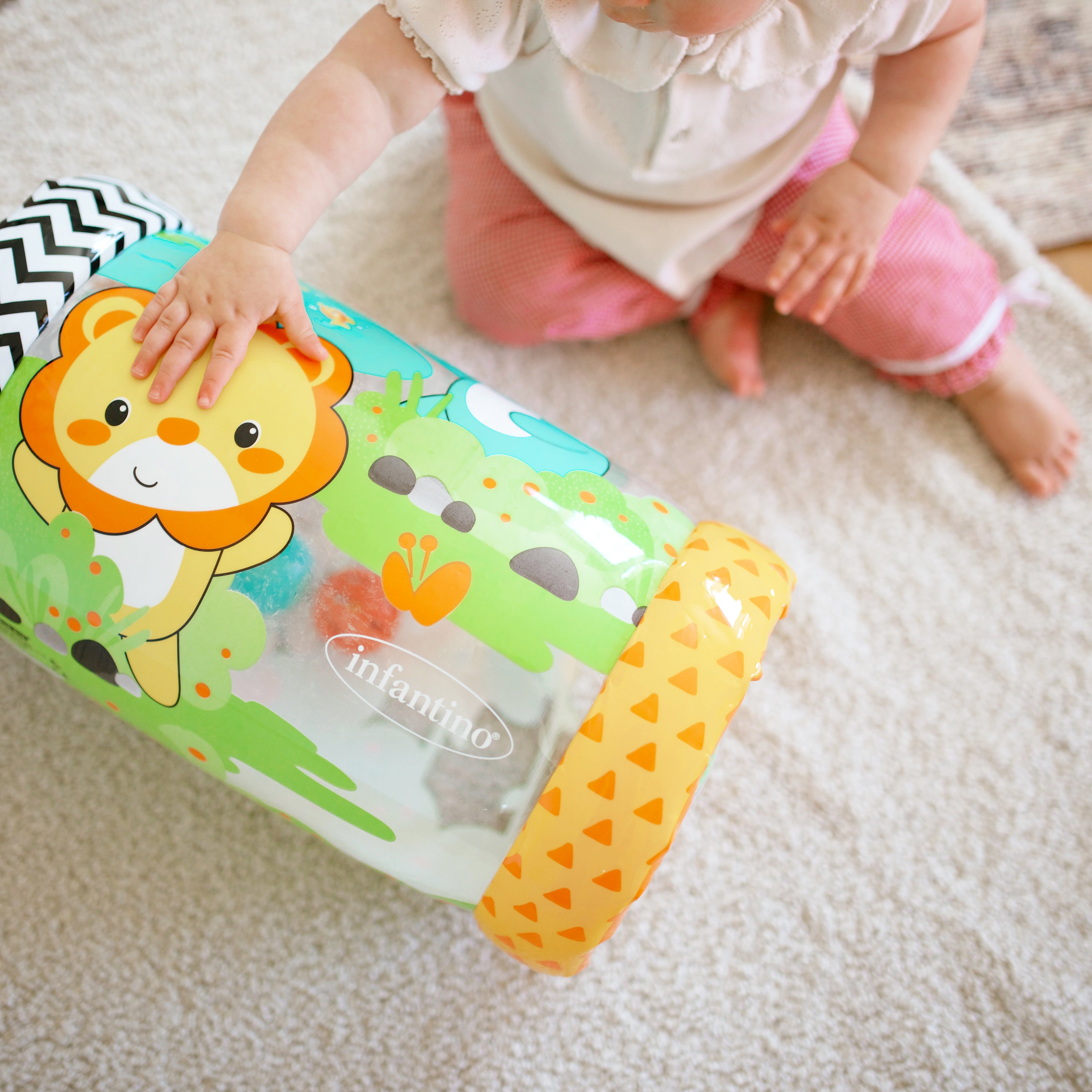 Infantino - Jungle Peek & Roll