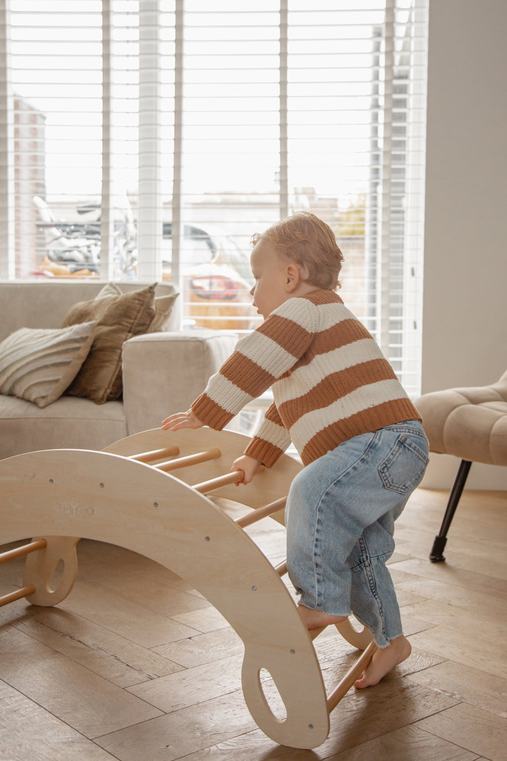 Tryco - Houten Montessori klimboog
