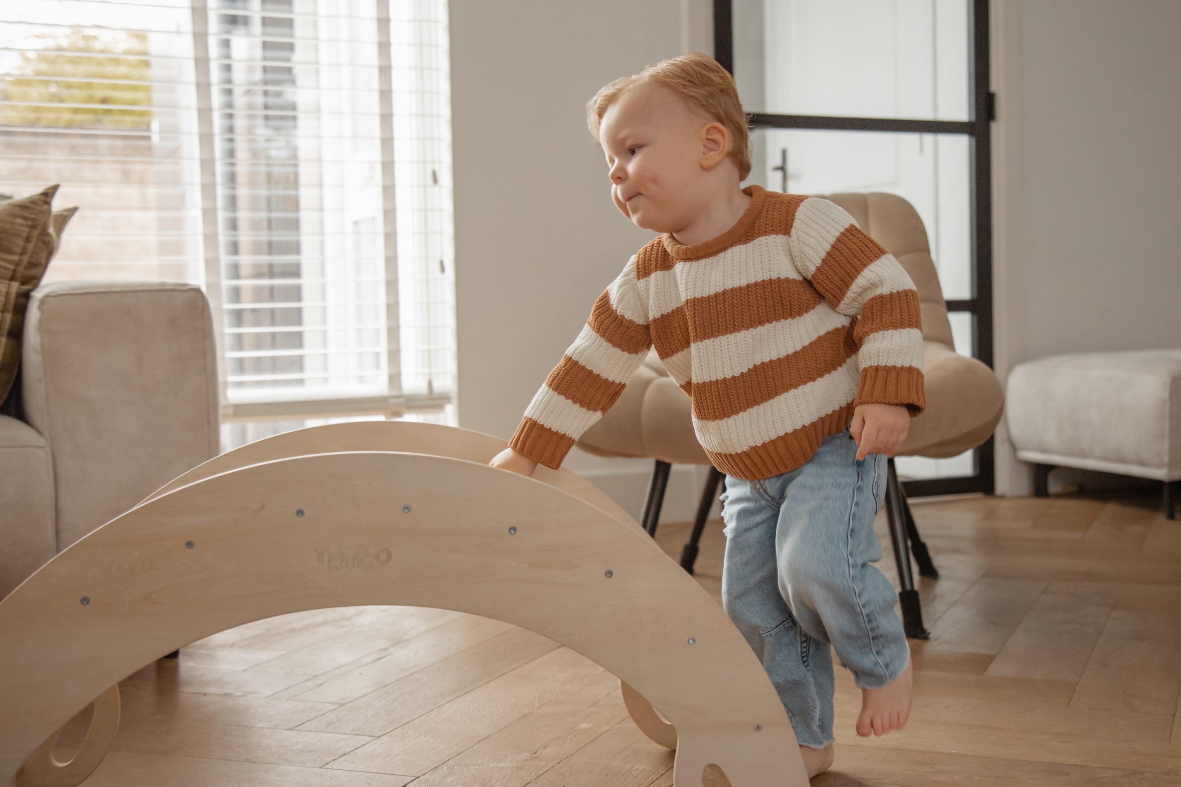 Tryco - Houten Montessori klimboog